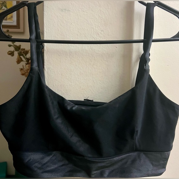 BALANCE ATHLETICA- Women's Black Sports Bra- EUC - Picture 2 of 9